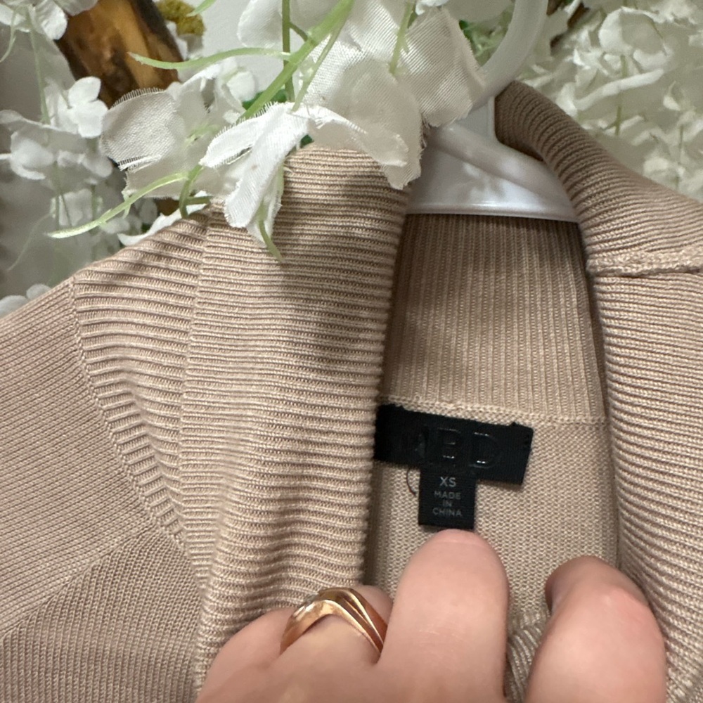 NBD Taupe Ribbed Long Sleeve Top - Picture 5 of 8
